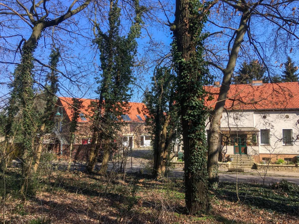 Landhof Potsdam Hotel Bagian luar foto